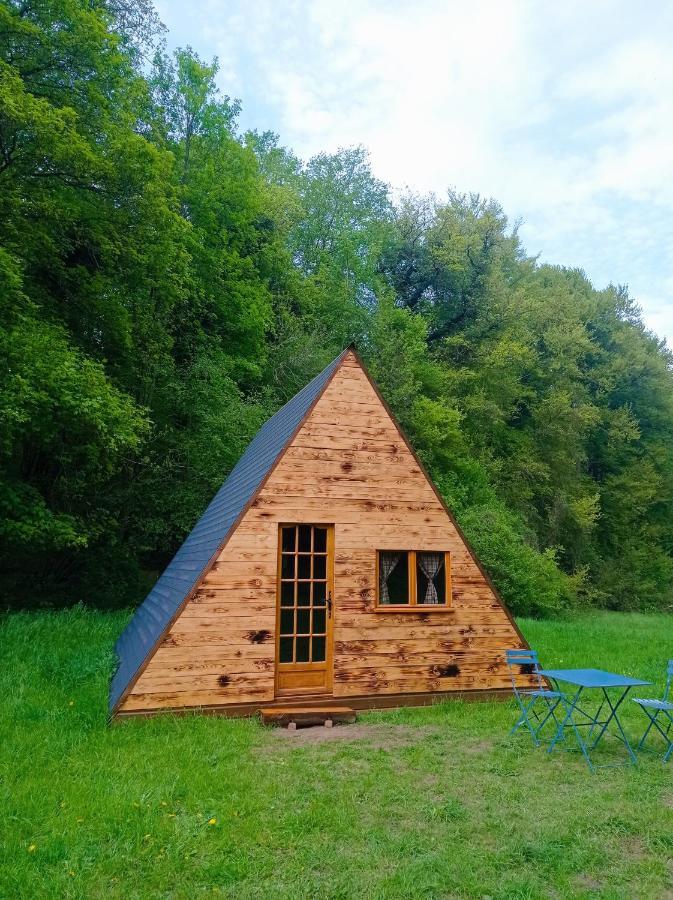 Chez Tombivouac Villa Pierrefonds Exterior photo